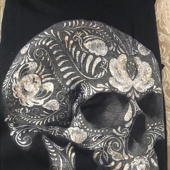 Black graphic tee shirt - Picture 3 of 4